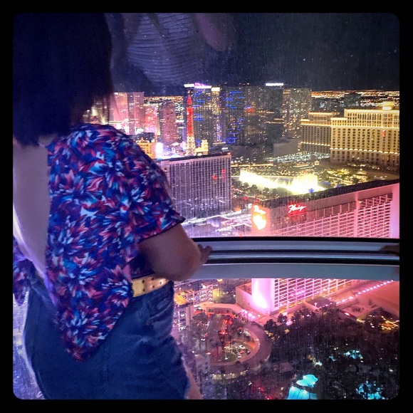 Meet your Posher, Cecilia - Picture 1 of 1